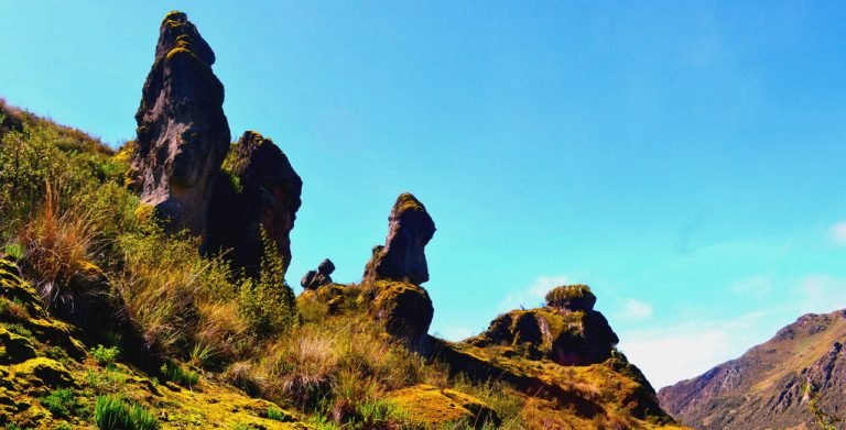 Gallupaqtza, un lugar fascinante de Pinturas Rupestres y Bosque de Piedras.