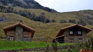 Avistamiento de los Bungalows de Huachucocha San Luis